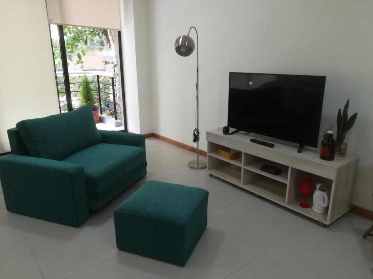 Departamento En Recoleta Excelente Apartment Buenos Aires Bagian luar foto